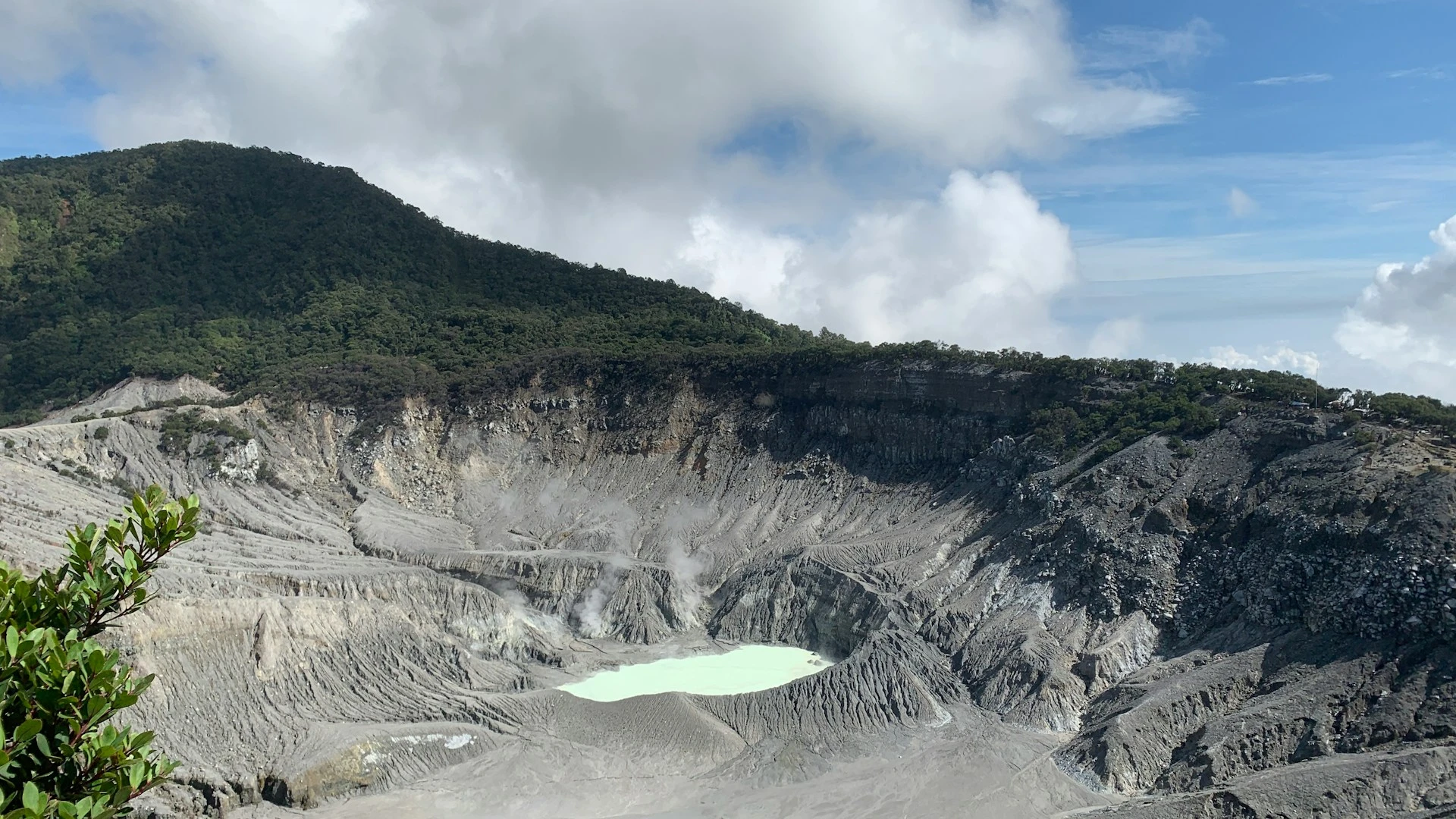 Tangkuban Perahu